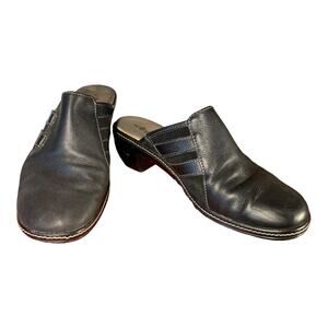 Softspots Women's Black Leather Huelago Slip On Clog 8.5